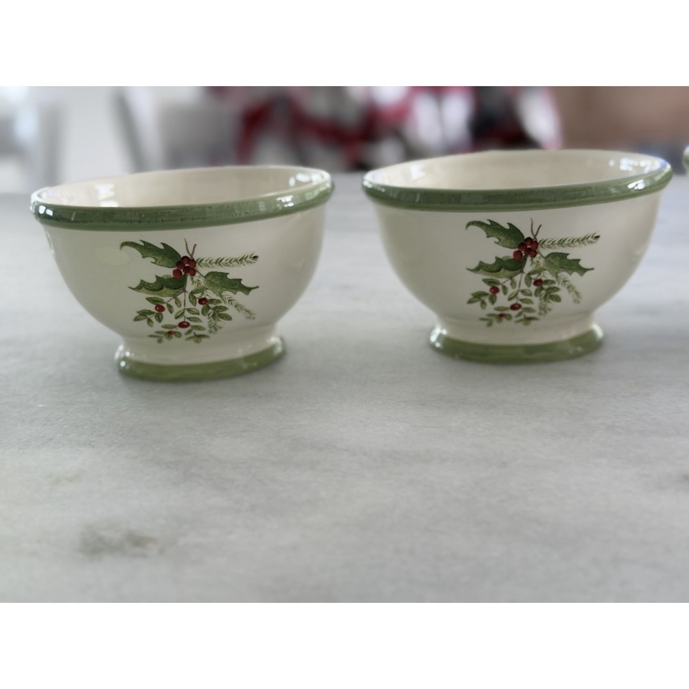 Park Designs Holly & Ivy Bowls Set of 4 Christmas Holiday Green Rim Discontinued